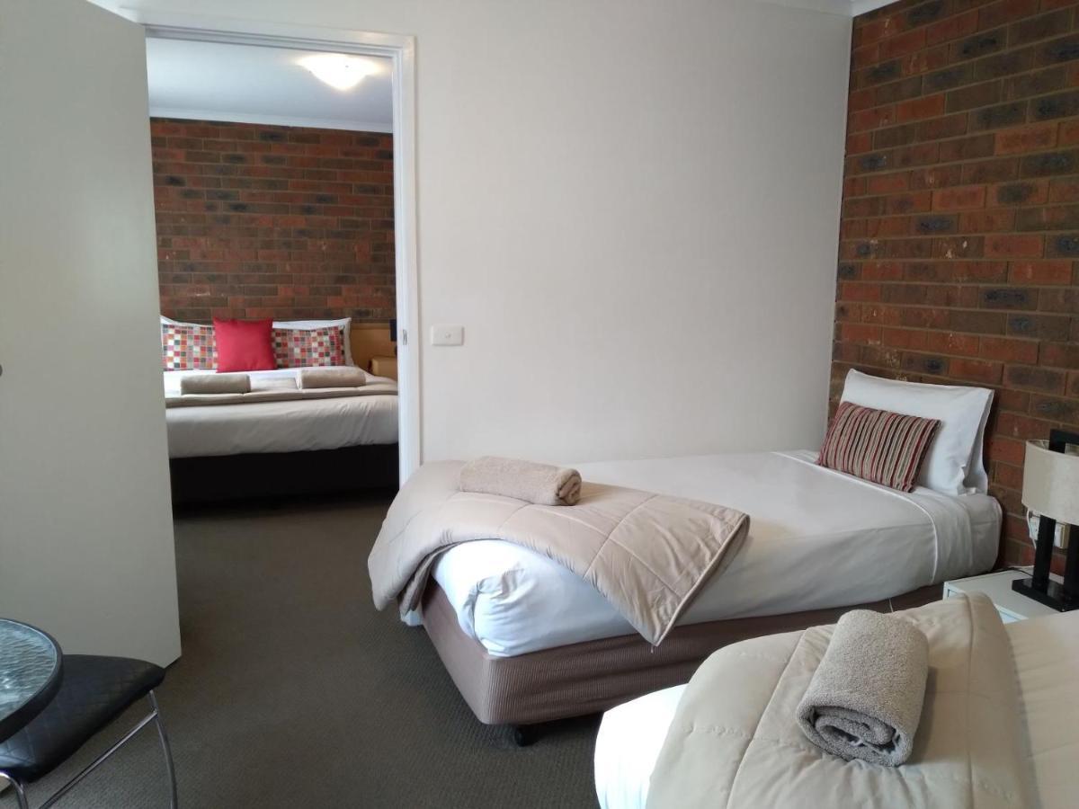 אצ'וקה Pevensey Motor Lodge מראה חיצוני תמונה
