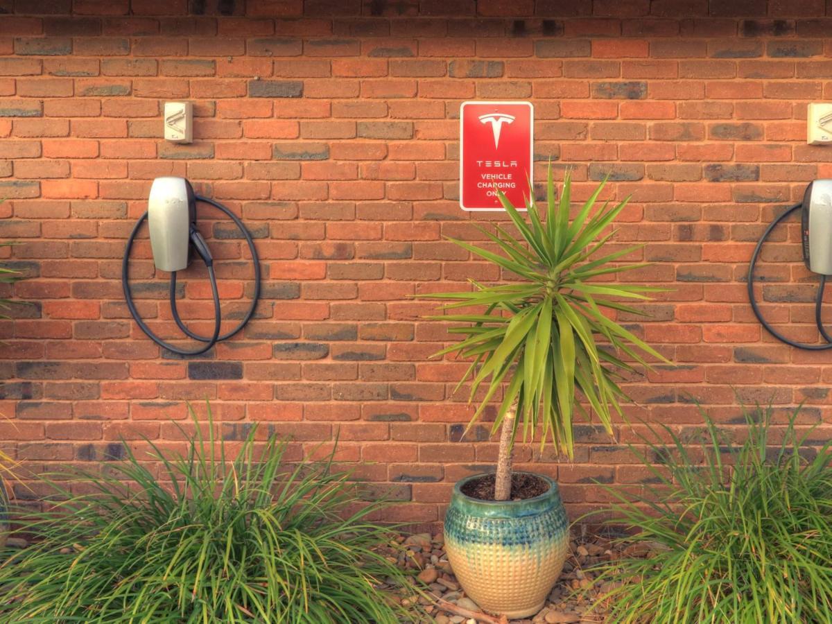 אצ'וקה Pevensey Motor Lodge מראה חיצוני תמונה