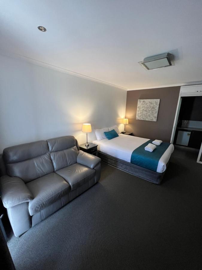 אצ'וקה Pevensey Motor Lodge מראה חיצוני תמונה
