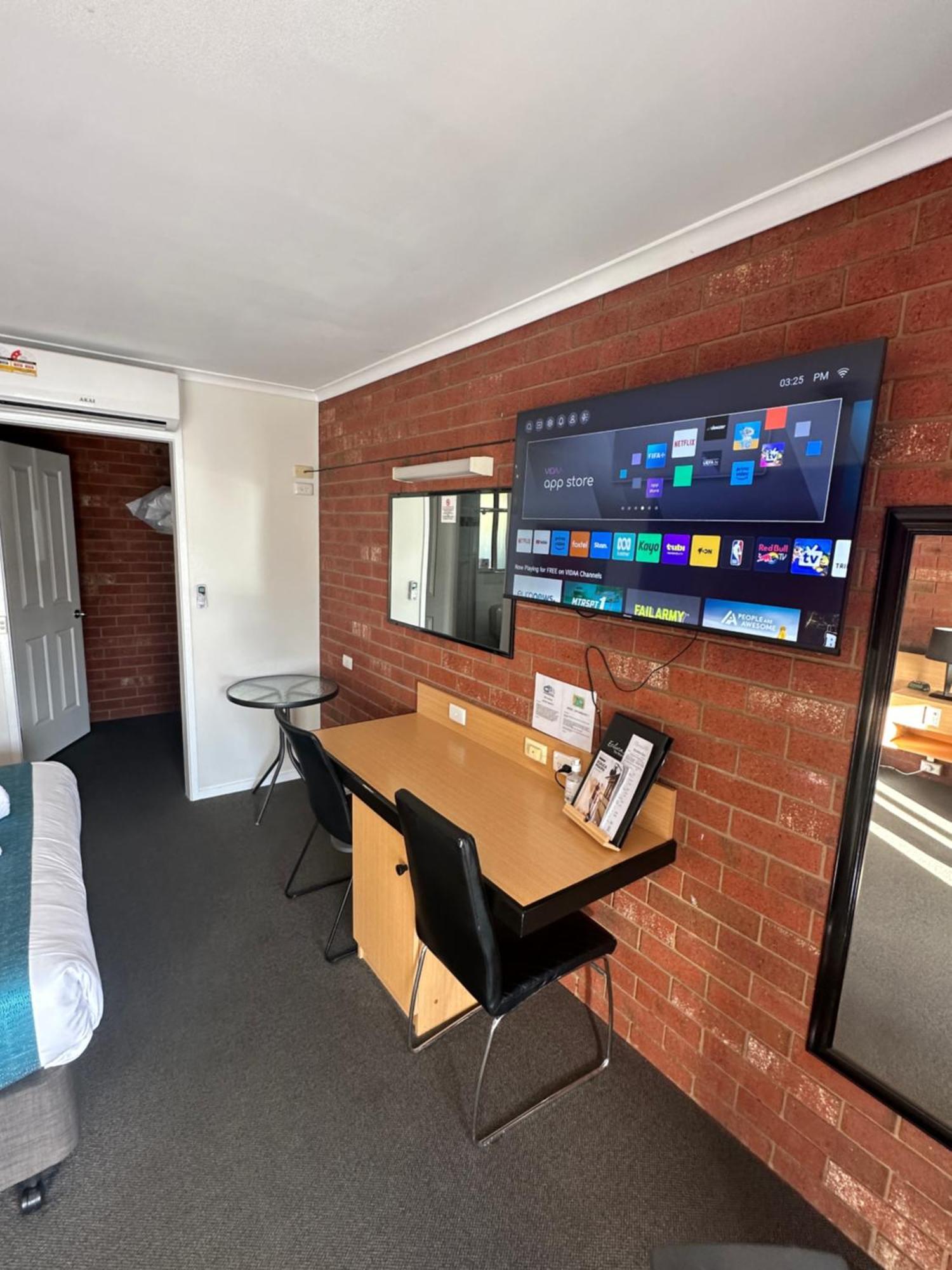 אצ'וקה Pevensey Motor Lodge מראה חיצוני תמונה