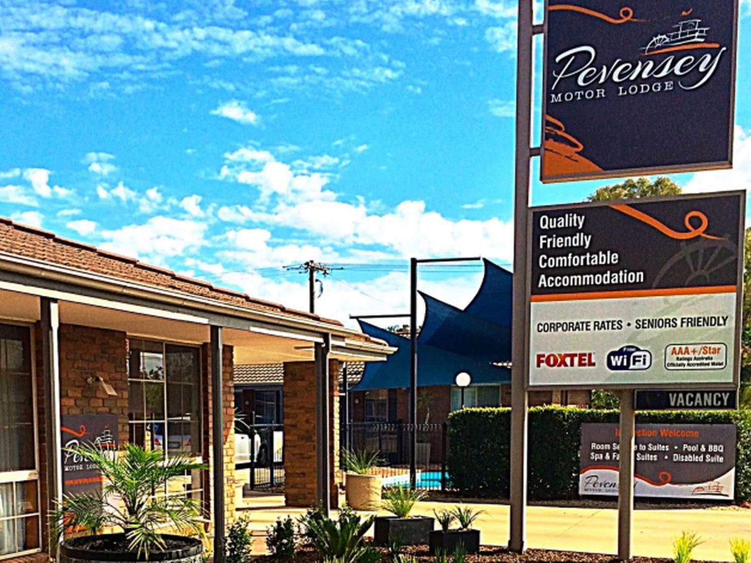 אצ'וקה Pevensey Motor Lodge מראה חיצוני תמונה