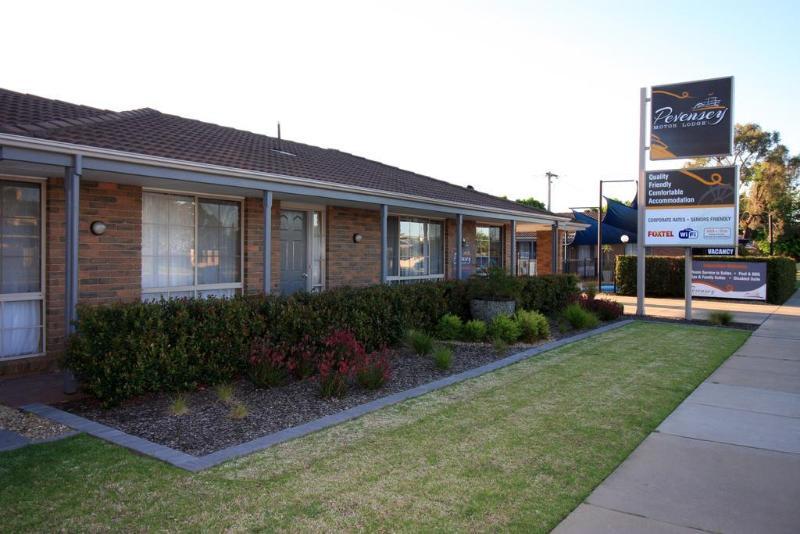 אצ'וקה Pevensey Motor Lodge מראה חיצוני תמונה
