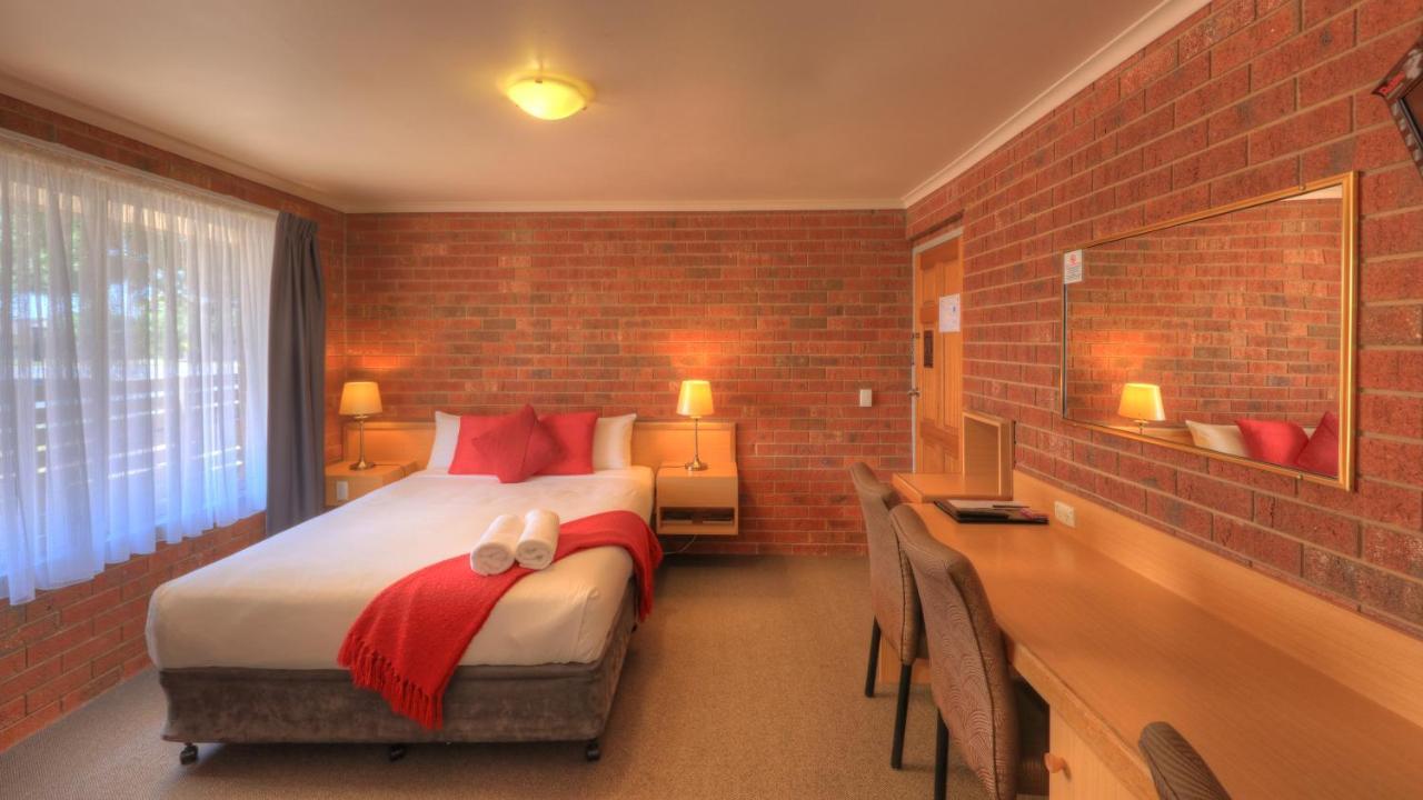 אצ'וקה Pevensey Motor Lodge מראה חיצוני תמונה